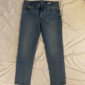 33x32 Banana Republic Light Wash Slim Traveler Jeans